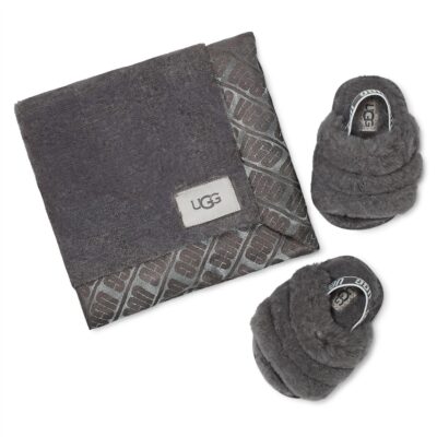 Ugg Fluff Yeah Slides and Lovey Blanket Set